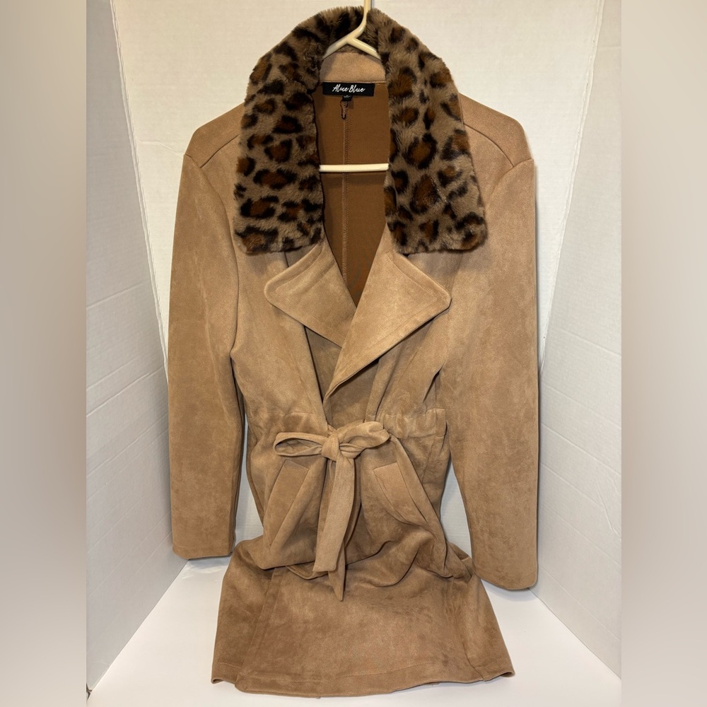 Alice Blue Faux Suede Beige Trench Coat Size L Animal Print Collar Pockets Belt